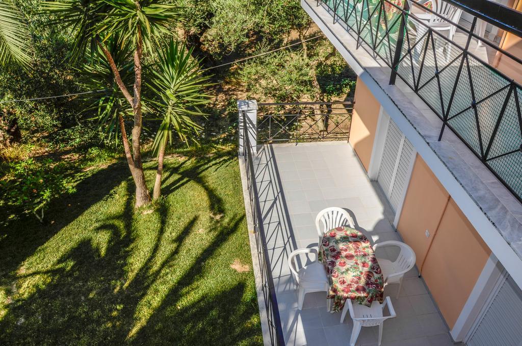 Olive Grove Apts Lithakia  Exterior photo
