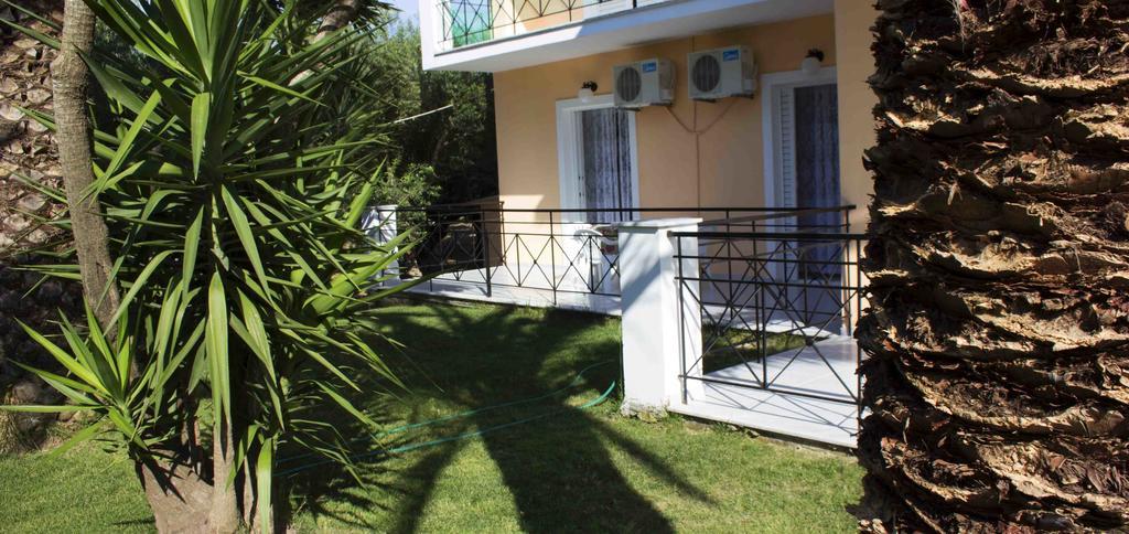 Olive Grove Apts Lithakia  Exterior photo